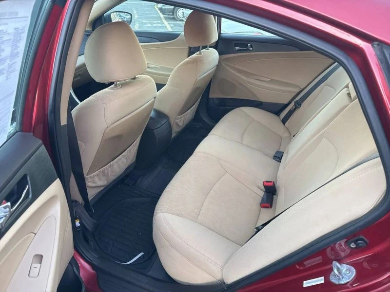 2011 Hyundai Sonata - Image 12 of 12