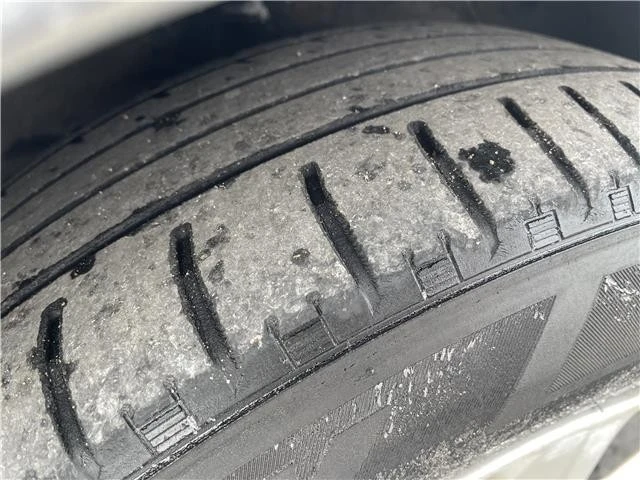 2011 Hyundai Sonata - Image 11 of 21