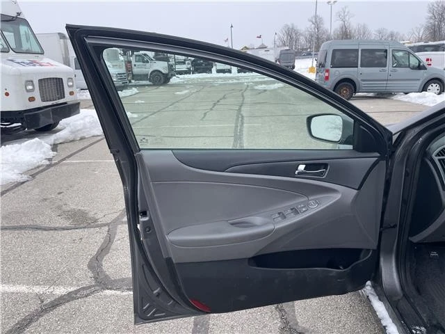 2011 Hyundai Sonata - Image 21 of 21
