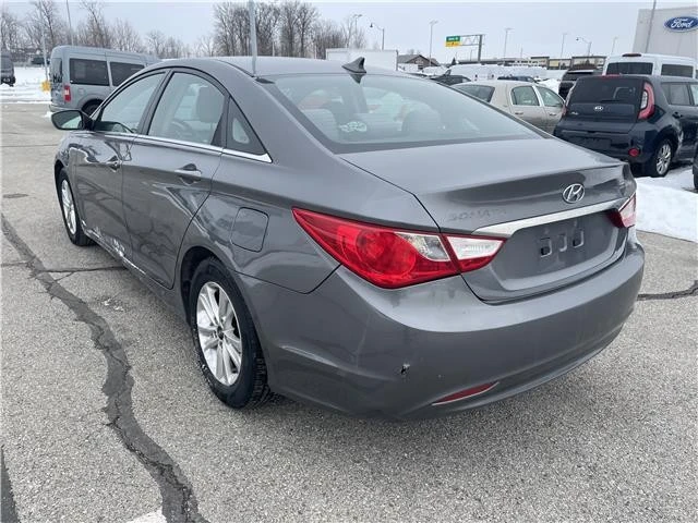 2011 Hyundai Sonata - Image 6 of 21
