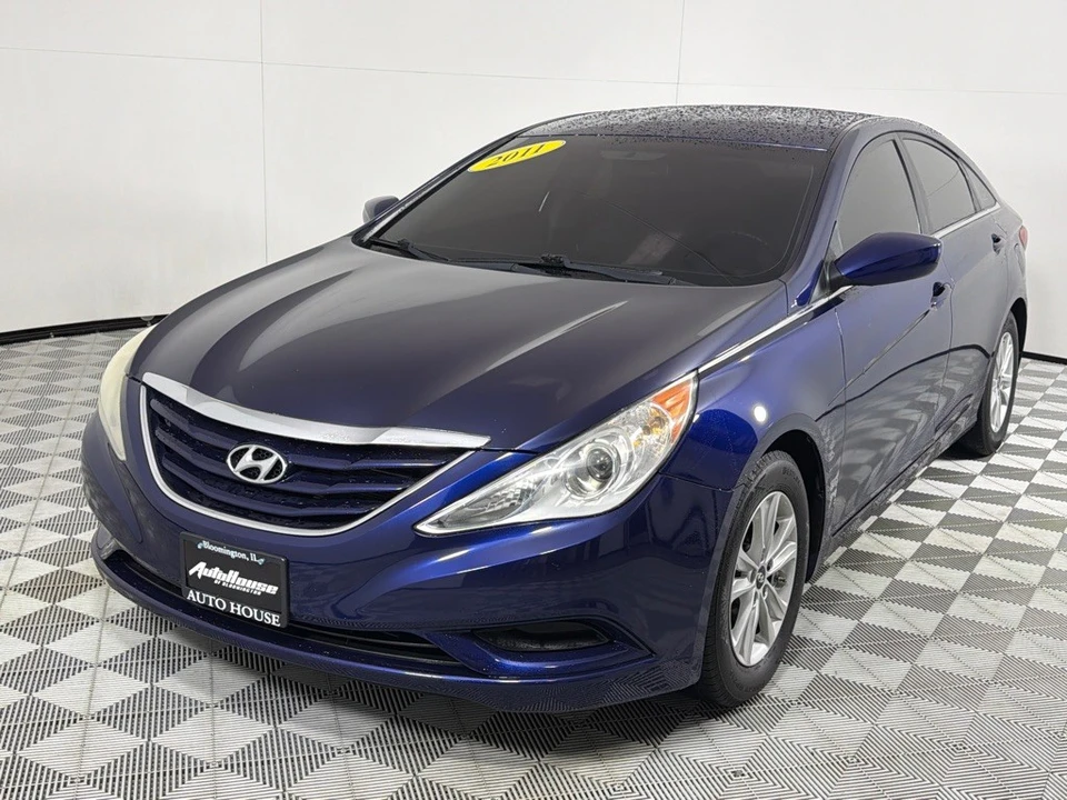 2011 Hyundai Sonata - Image 8 of 21