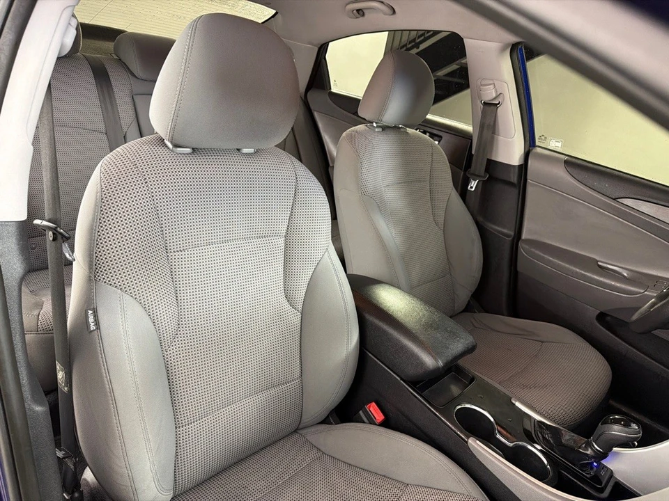 2011 Hyundai Sonata - Image 20 of 21