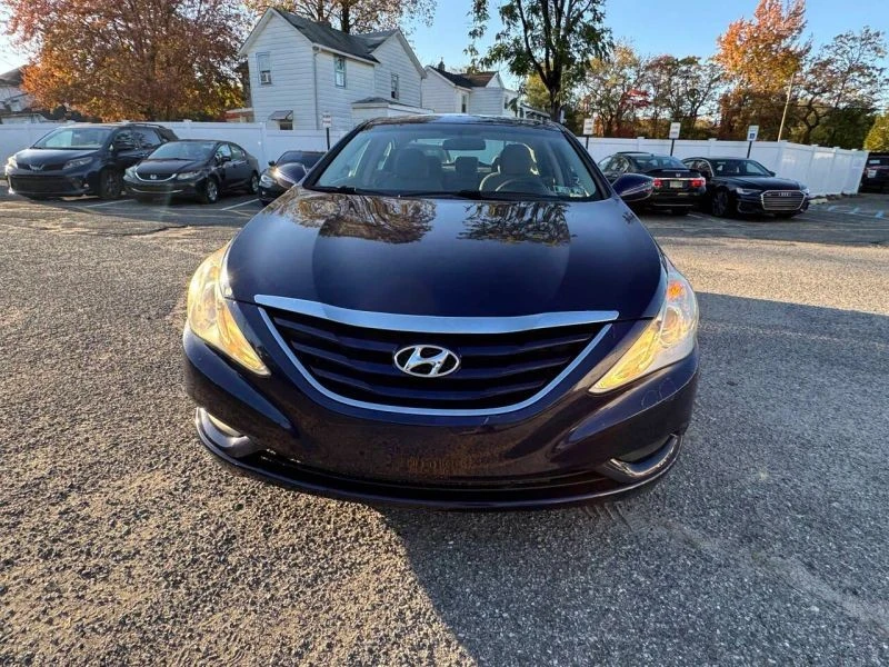 2011 Hyundai Sonata - Image 3 of 12