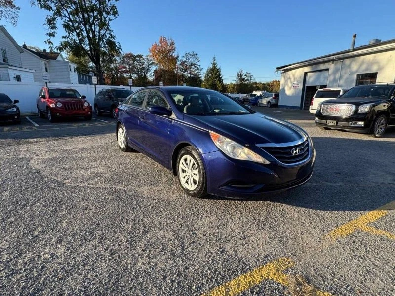 2011 Hyundai Sonata - Image 4 of 12
