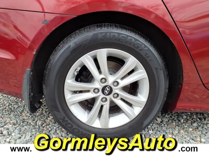 2011 Hyundai Sonata - Image 5 of 9