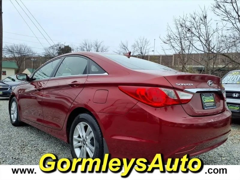 2011 Hyundai Sonata - Image 3 of 9
