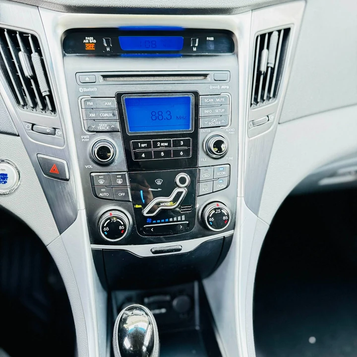 2011 Hyundai Sonata - Image 21 of 21