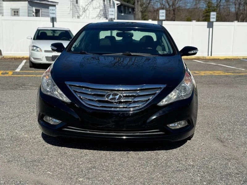 2011 Hyundai Sonata - Image 3 of 12
