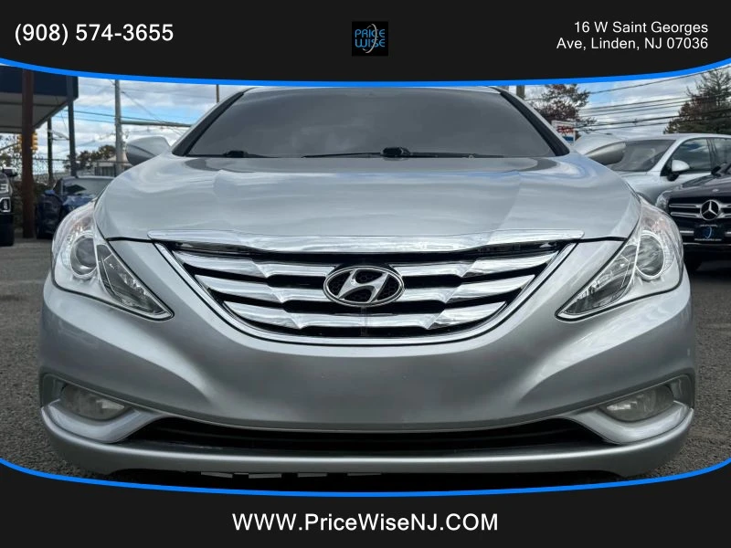 2011 Hyundai Sonata - Image 2 of 12