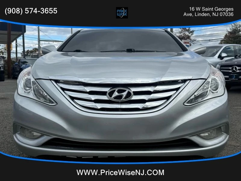 2011 Hyundai Sonata - Image 2 of 12
