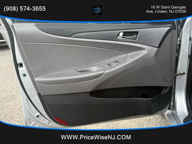 2011 Hyundai Sonata - Image 7 of 12