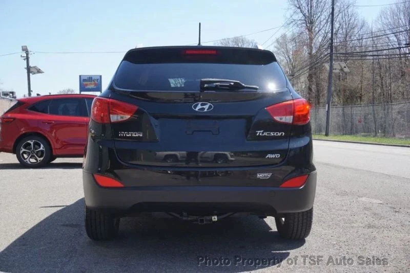 2011 Hyundai Tucson - Image 6 of 12