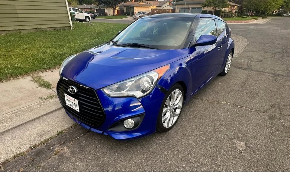 2011 Hyundai Veloster - Image 5 of 12