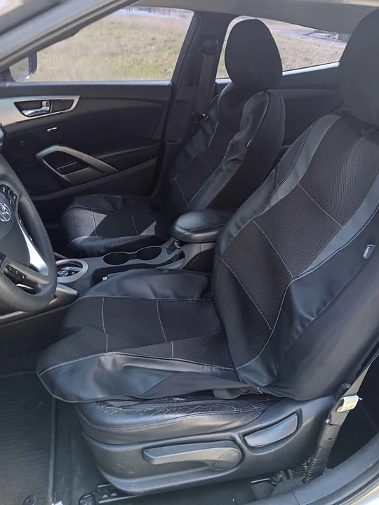 2011 Hyundai Veloster - Image 6 of 8