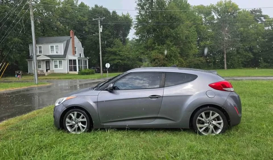 2011 Hyundai Veloster - Image 11 of 11