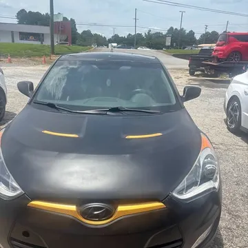 2011 Hyundai Veloster R-spec Coupe 3D