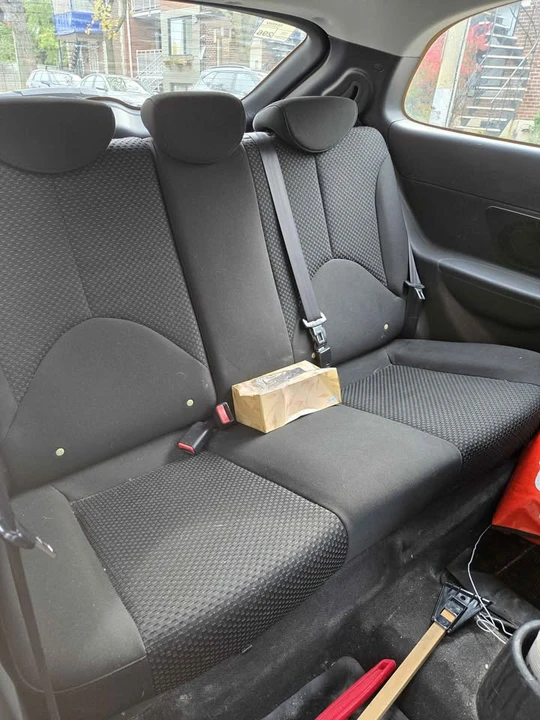 2011 Hyundai Accent - Image 7 of 7