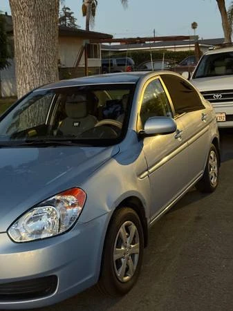 2011 Hyundai Accent - Image 4 of 7