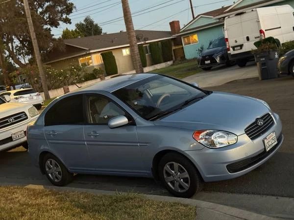 2011 Hyundai Accent - Image 2 of 7
