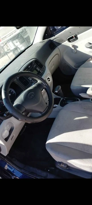2011 Hyundai Accent - Image 4 of 5