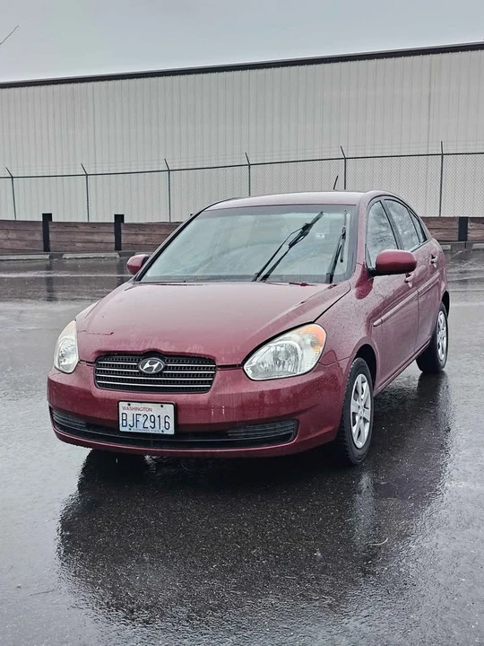 2011 Hyundai Accent - Image 7 of 14