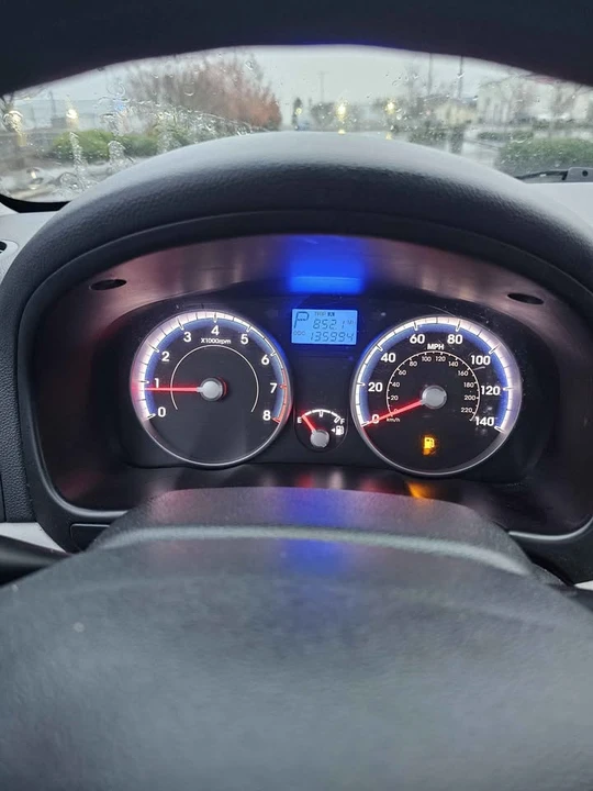 2011 Hyundai Accent - Image 12 of 14