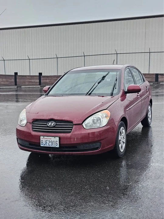 2011 Hyundai Accent - Image 8 of 13
