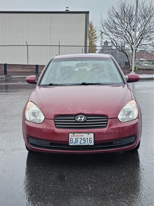 2011 Hyundai Accent - Image 11 of 13