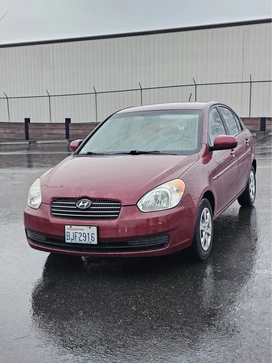 2011 Hyundai Accent - Image 6 of 13