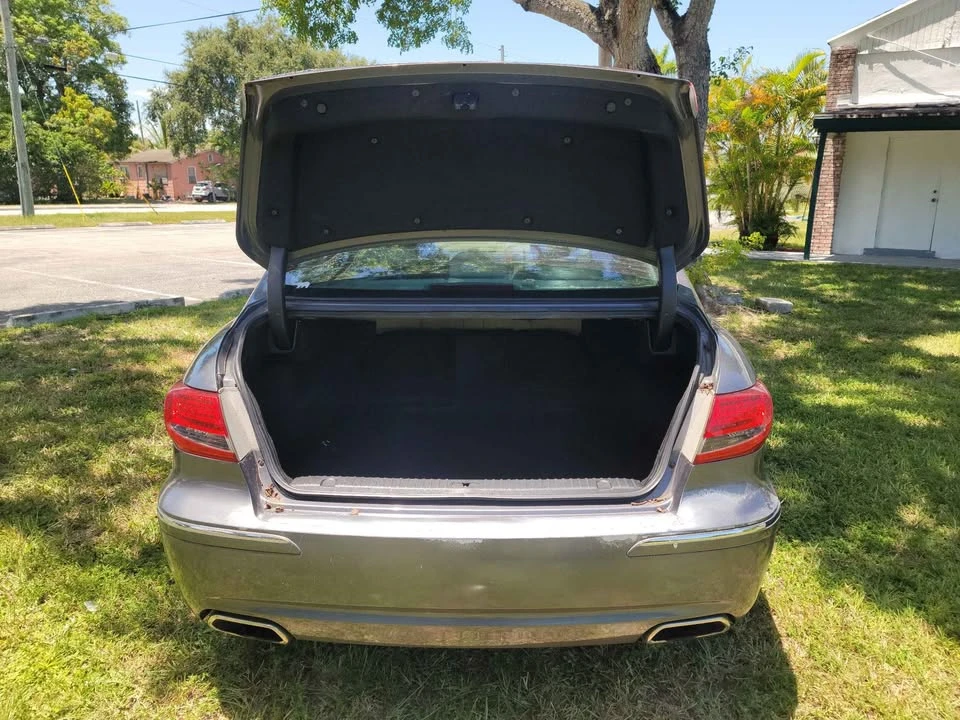 2011 Hyundai Azera - Image 14 of 15