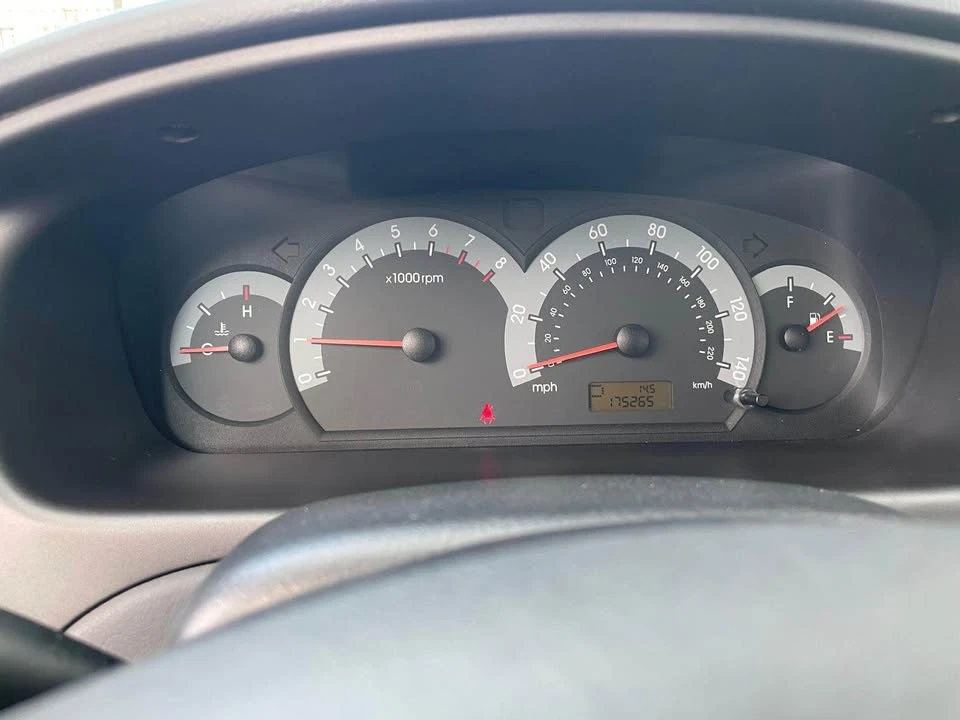 2011 Hyundai Elantra - Image 11 of 11
