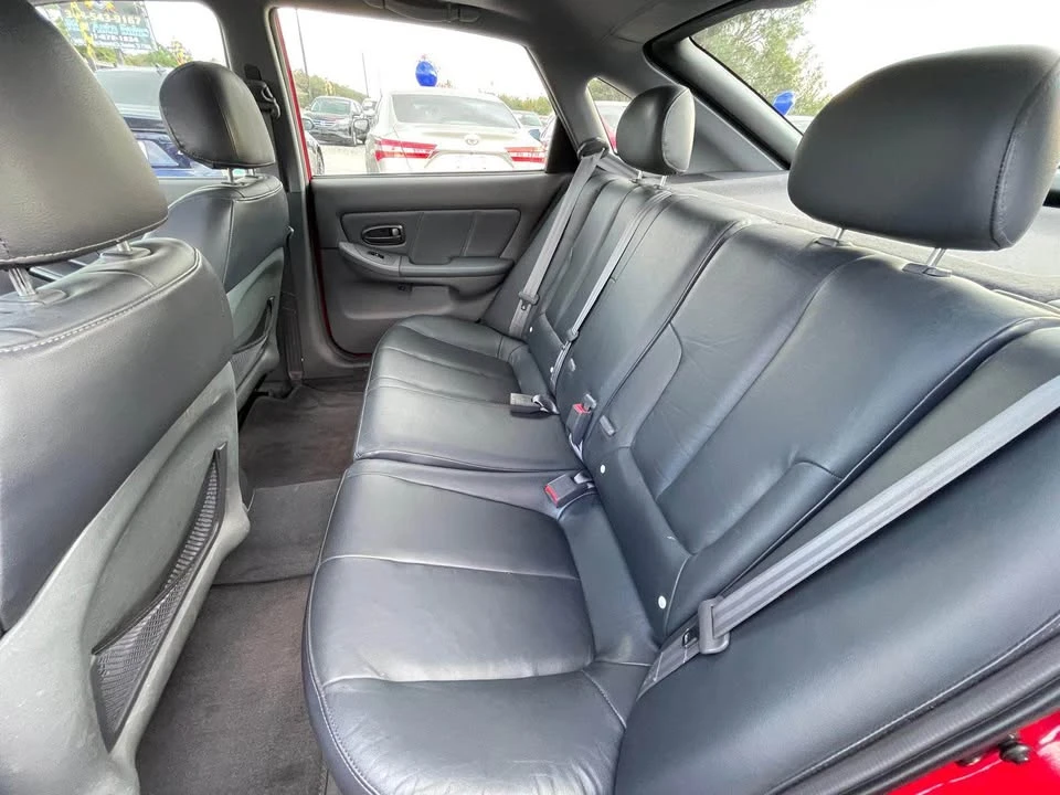 2011 Hyundai Elantra - Image 7 of 11