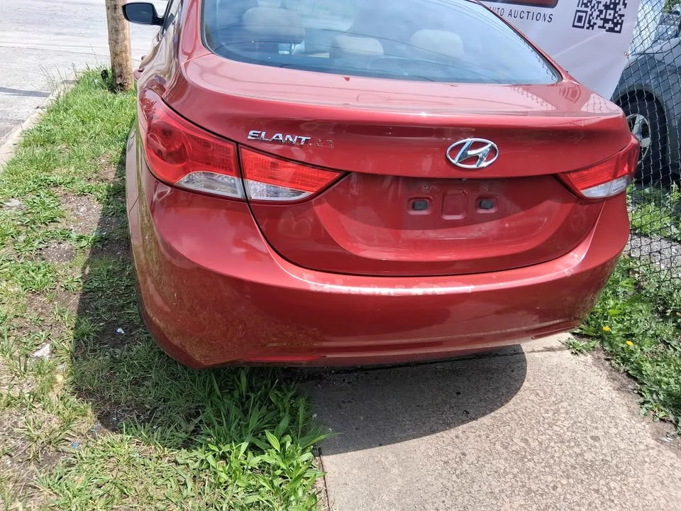 2011 Hyundai Elantra - Image 4 of 4