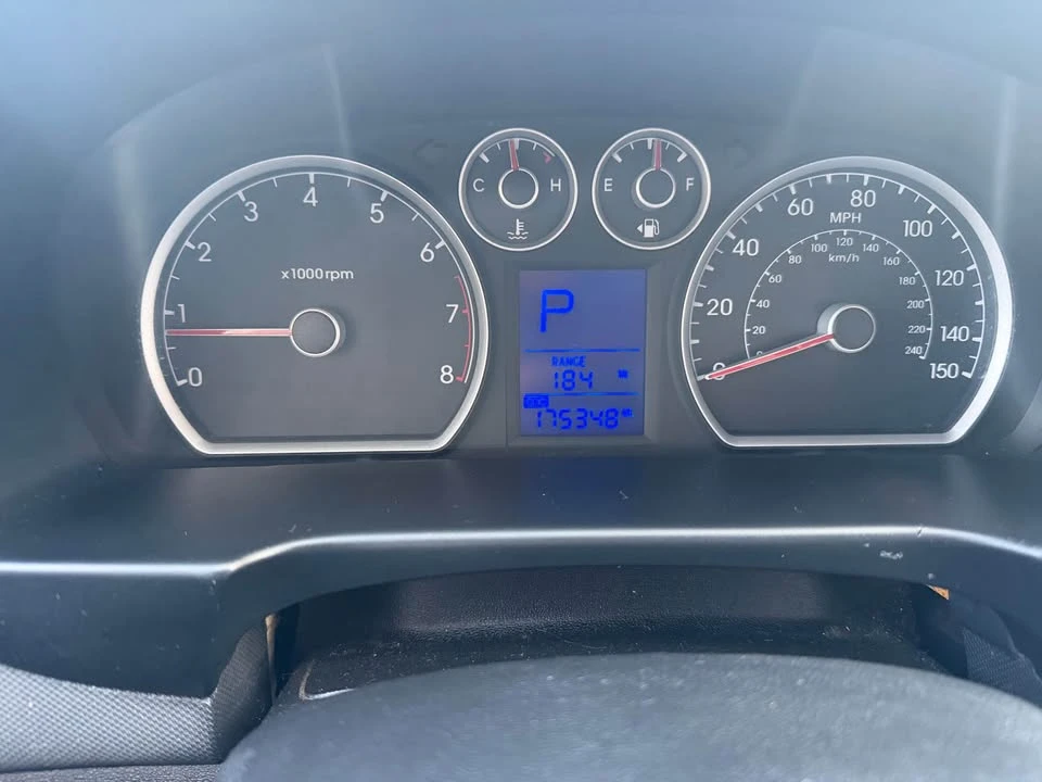 2011 Hyundai Elantra - Image 7 of 10