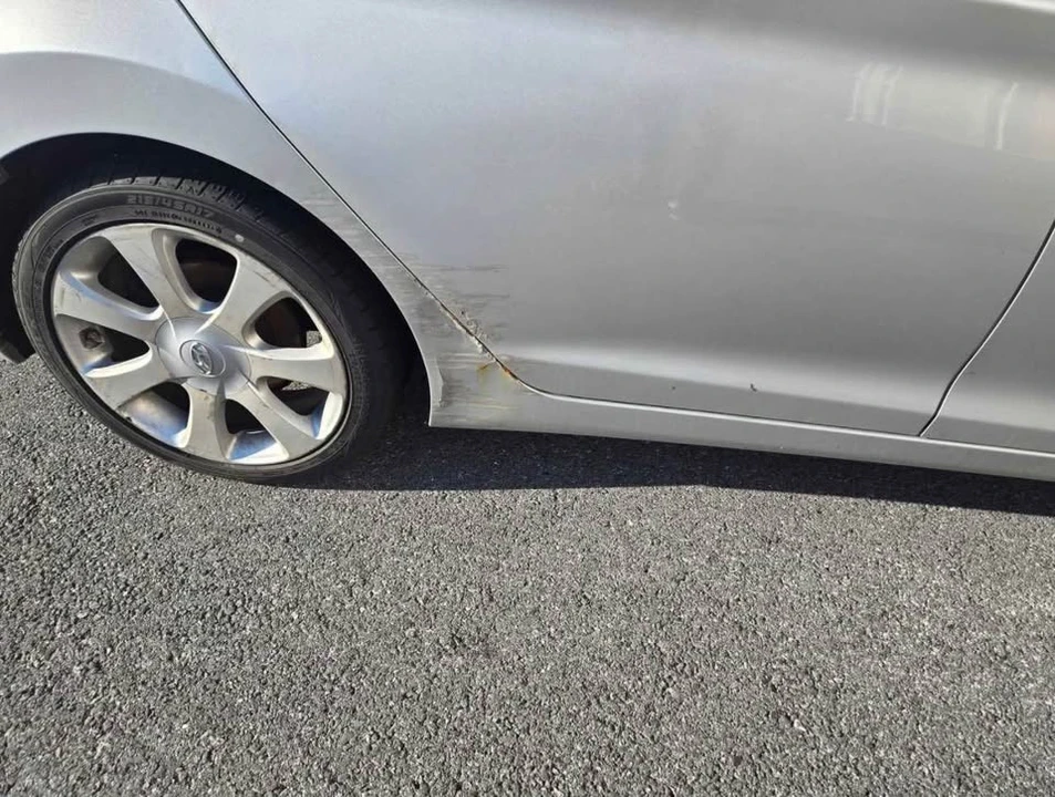 2011 Hyundai Elantra - Image 5 of 8