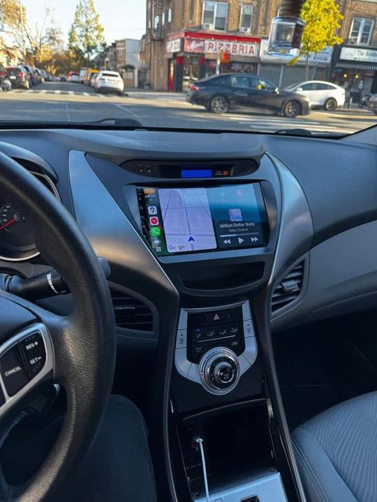 2011 Hyundai Elantra - Image 14 of 14
