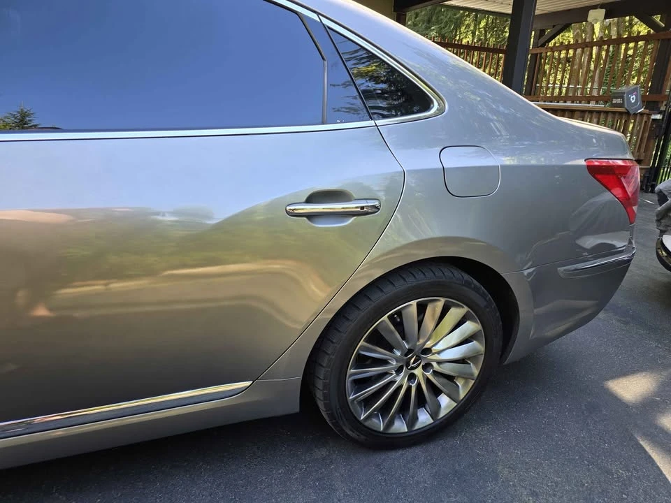 2011 Hyundai Equus - Image 3 of 10