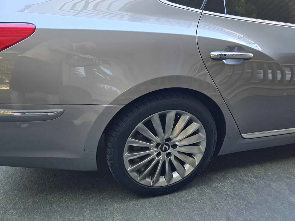 2011 Hyundai Equus - Image 10 of 10