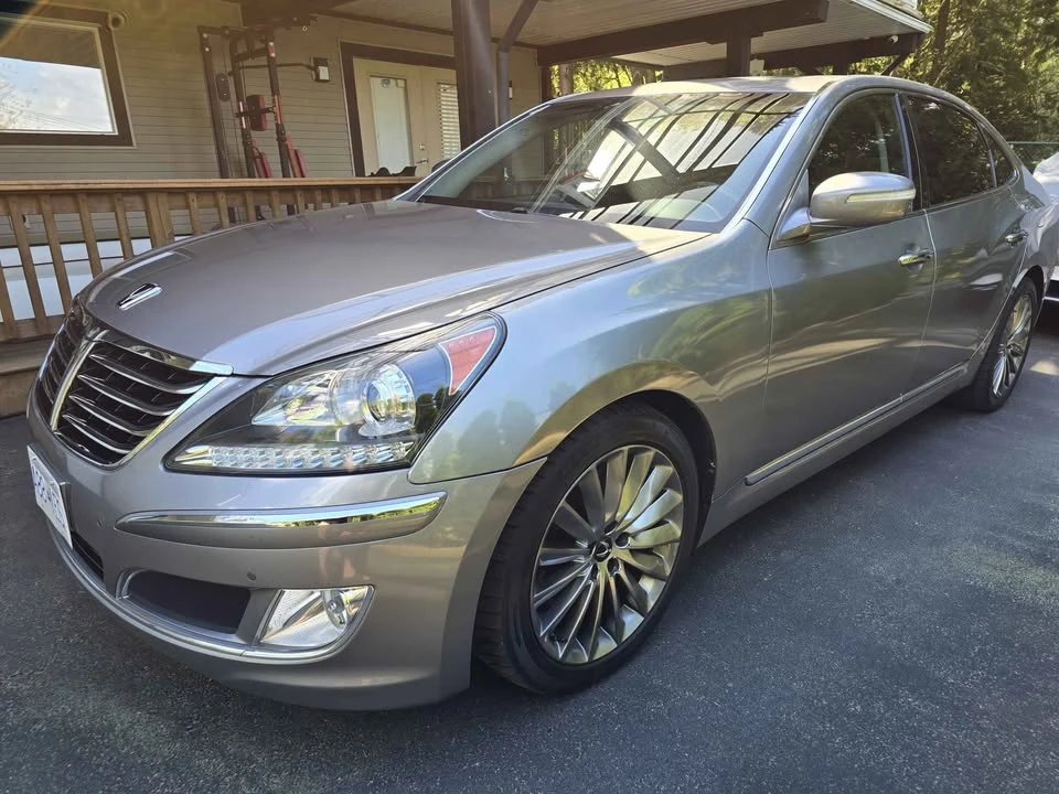 2011 Hyundai Equus - Image 2 of 10