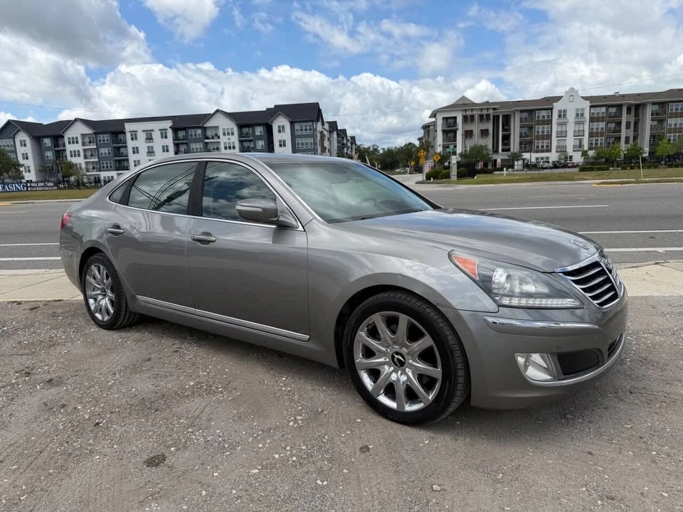 2011 Hyundai Equus - Image 2 of 15