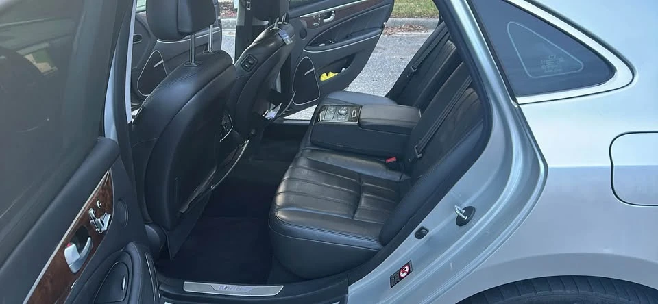 2011 Hyundai Equus - Image 11 of 11