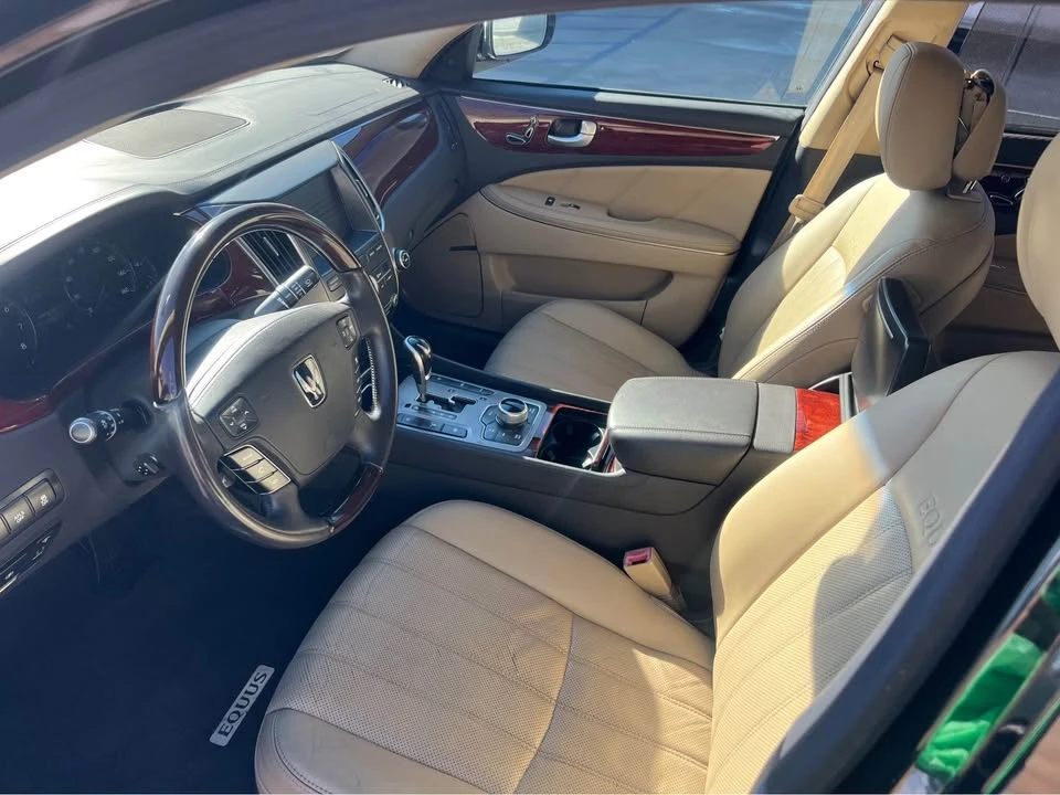 2011 Hyundai Equus - Image 6 of 11