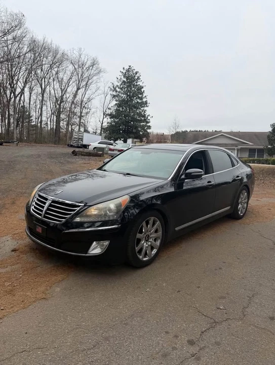 2011 Hyundai Equus - Image 2 of 8