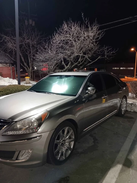 2011 Hyundai Equus - Image 5 of 15