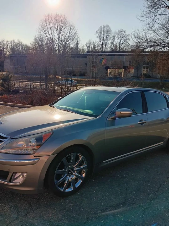 2011 Hyundai Equus - Image 11 of 15