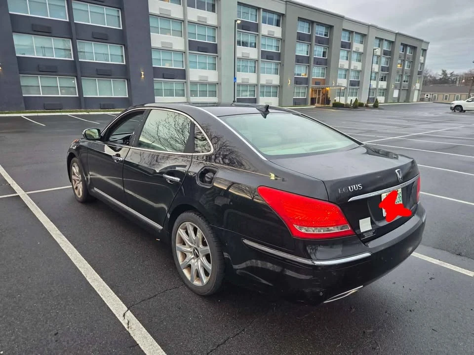 2011 Hyundai Equus - Image 2 of 7