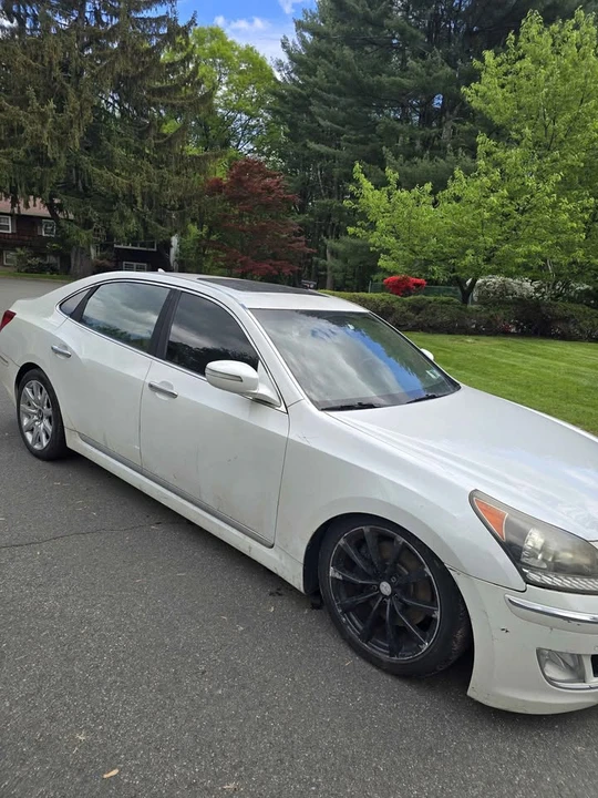 2011 Hyundai Equus - Image 4 of 13