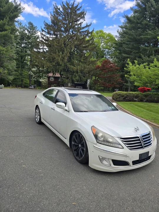 2011 Hyundai Equus - Image 3 of 13