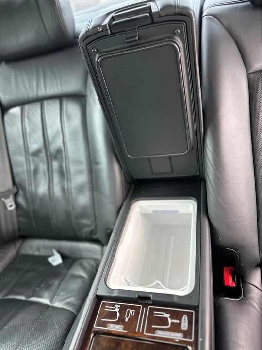 2011 Hyundai Equus - Image 10 of 19