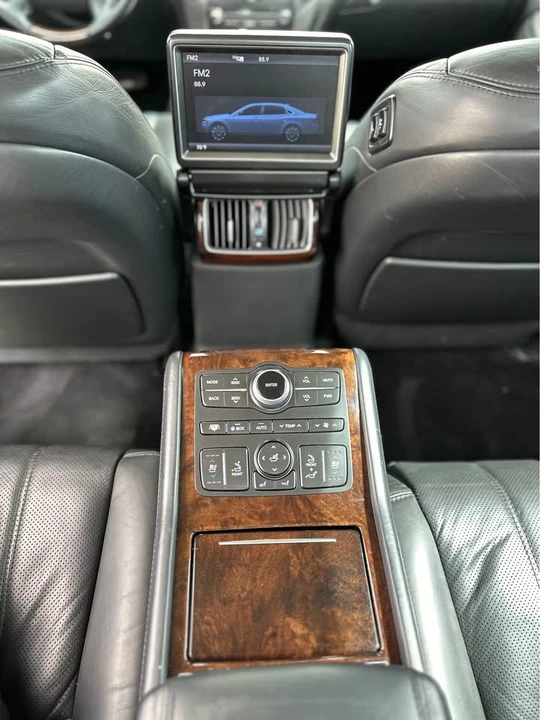 2011 Hyundai Equus - Image 9 of 19